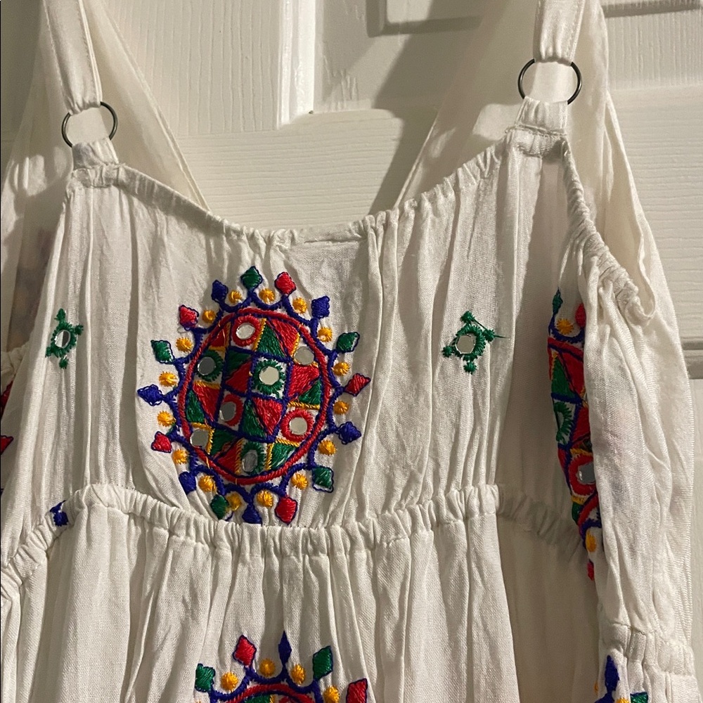 Embroidered White Maxi Dress - Picture 10 of 12